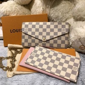Louis Vuitton - Pochette Felicie in Damier Azur